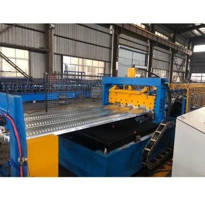 China Servo Following Cutting Embossing 20M/Min Deck Floor Roll Forming Machine for sale