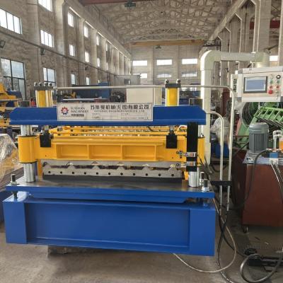 China Trapezoidal 12M/Min Metal Roofing Sheet Machine Chain Drive for sale