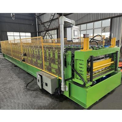 China 1220mm Width Corrugated Roll Forming Machine Chain Drive 0.17mm-0.4mm Thickness for sale