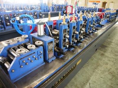 China High Frequency Welding Welded Tube Roll Forming Machine Fly Saw Cutting for sale
