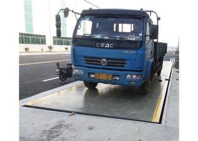 China Antiroest150t-Vrachtwagenweegbrug met Koolstofstaalhelling Te koop