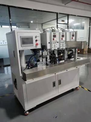China 800 - máquina que prensa del terminal de alambre 1100pcs/hr para la fabricación del cable eléctrico de 3 bases en venta