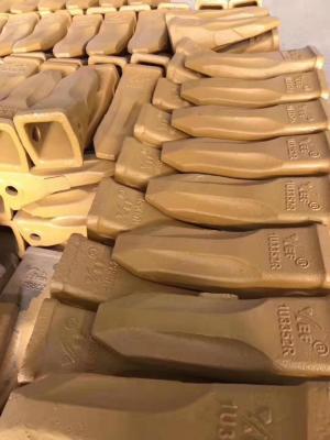 China Alee la resistencia de acero de Bucket Tooth Wear del excavador HRC47-52 para CAT320 en venta