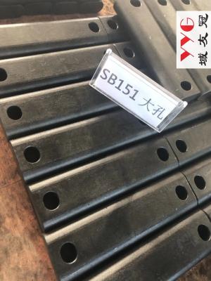 Chine Les pièces hydrauliques de briseur de SB50 SB81 SB151 SB121 la goupille de burin de goupille de buisson de goupille à vendre