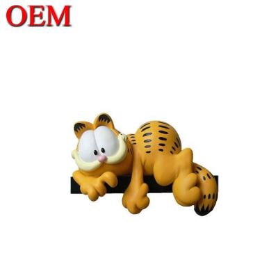 China Hersteller OEM Plastikfaule Katze Spielzeugfigur zum Spielen Custom PVC 3D Anime Cartoon Injektion Kunst Kunststoff Vinyl Spielzeug zu verkaufen