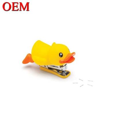 China Plastic Duck Cartoon Shape Office Stapler OEM Plastic Animal Toy School Stapler For Students for sale