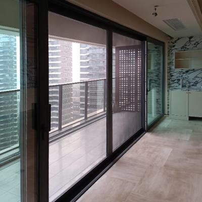 China OEM Aluminium Sliding Double French Door Retractable Screen Fluorine Carbon Painting for sale