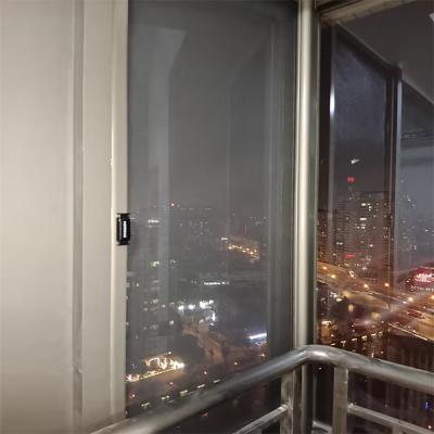 Κίνα Ενιαία κρεμασμένα παράθυρα H2 οθόνης κυλίνδρων σχεδιαγραμμάτων αλουμινίου Hennesa προς πώληση