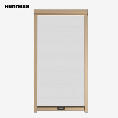 China Wall Mounted Retractable Screen Window With Plastic Handle - White for sale