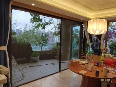 中国 引き上げられるフライスクリーン 虫のドアカーテン 防蚊網 高さ300cm 販売のため