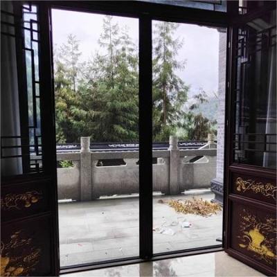 中国 Trackless Screen Door Black Aluminum Alloy Screen Doors For Home Outdoor 18*16 Mesh 販売のため