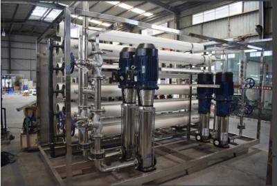 Chine Machine de dialyse industrielle d'osmose d'inversion de déminéralisation de plante aquatique de DM à vendre