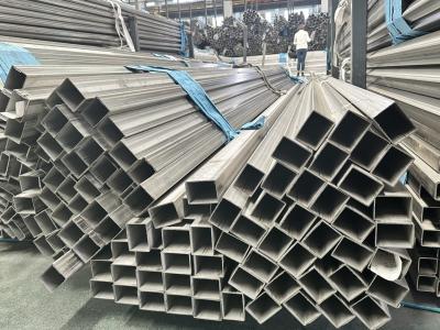 China 3000mm SS 316 Seamless Pipe Hot Rolled A312 Annealing Stainless Steel Square Pipe for sale