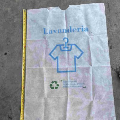 China Disposable 60*90cm Dry Cleaner Bag Non Woven With Customized Design for sale