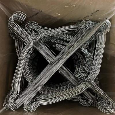 China 2.0 mm colgador de alambre galvanizado para profesionales de la lavandería en venta