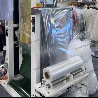 China Bolsas de ropa de espesor personalizado limpiadores a seco transparentes en venta