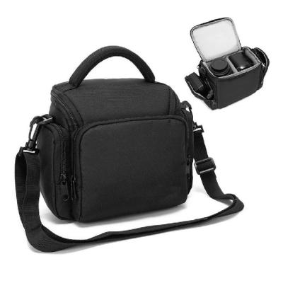 China Portable Black Durable Waterproof Camera Crossbody Bag Camera Sling Bag for sale