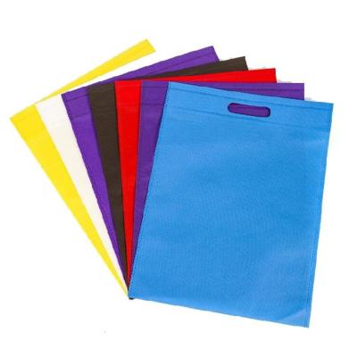 China Handled Colorful Non Woven Reusable Bags Eco Friendly Non Woven D Cut Carry Bag for sale