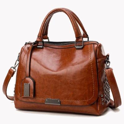 China Retro Rivet Oil Wax Leather Womens Tote Bags for sale