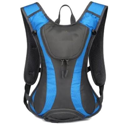 China Lightweight Nylon Hydration Bladder With Padded Shoulder Straps for sale