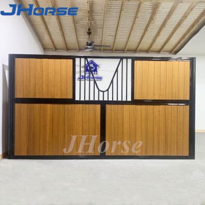 China Customizable  Split Door Swing Horse Stall Fronts Panel Steel Q235B Material for sale