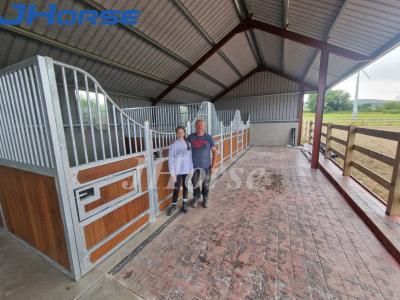China Bamboo Horse Stall Panels Horse Stable Barn With Standard Swing Door Included Hardware for sale