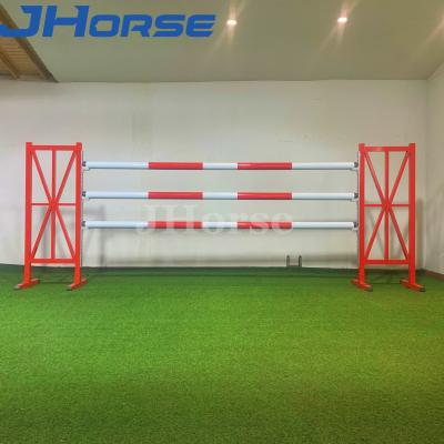 China Red Fashionable Horse Jumps Equipment With Protection à venda