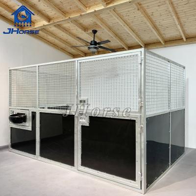 China Mobile Painted 12ft Standard Size HDG HDPE Horse Stable Stall Panels Barn With Feeder for sale