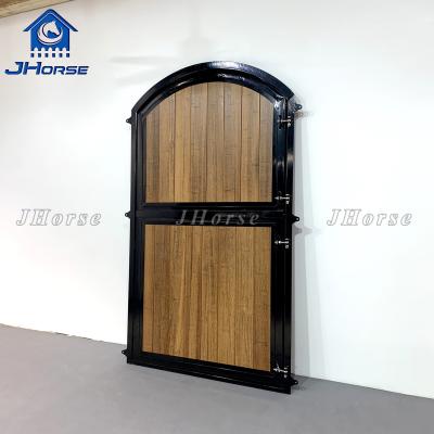 Chine European Cheap And Durable Wholesale Customization Wood Horse Stable Fronts Barn Door à vendre