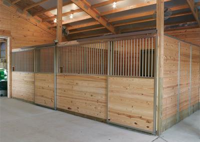 China Large Horse Stall Panels For Horses Riding Centre Galvanised Steel for sale