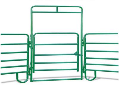 China Livestock Portable Round Yard Panels , Anti Corrosion Round Pen Corral Panels for sale