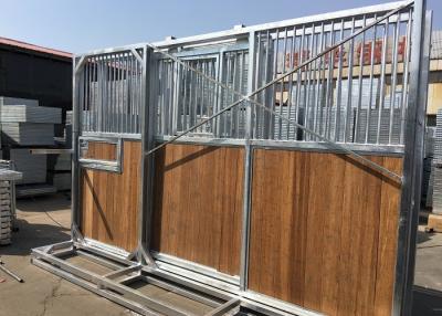 China Fabricated Horse Stall Fronts With Boarding Facilities Portable Pipe Types for sale