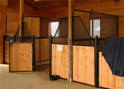 China Customized Temporary Bamboo Board Indoor Safety Steel Horse Stalls Horse Stables Factory Made for sale
