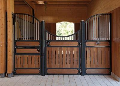 China Economic Horse Stable Box Wood Infilled 3.6m Galvanized Intervial Panel for sale