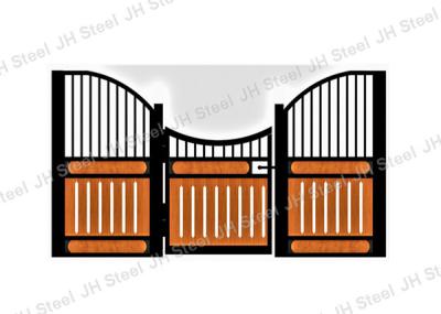 China Puertas de la parada del caballo del metal de la inmersión caliente/constructores galvanizados del granero de caballo en venta