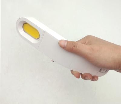 Chine Lumière rechargeable de Cabinet de capteur de mouvement de la lumière 200x53x44mm 2W LED de capteur de Cabinet sous le contre- éclairage de cabinet à vendre