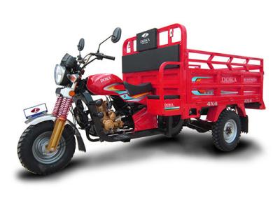 China 151 - 200cc 3 Wheel Motorized Tricycle Cargo Trike With Cargo Cover Customized for sale