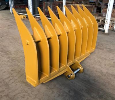 China Wear Resistant Excavator Rake Bucket Attachment For Land Clearing for sale