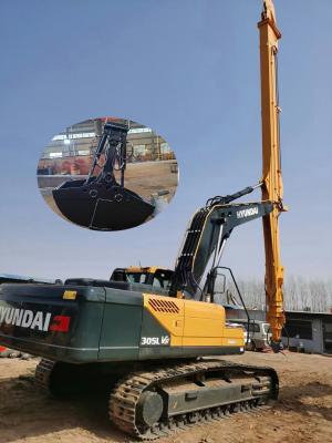 China Trabajos de construcción Uso de un cubo de concha en un brazo telescópico para una mini excavadora de 10-12 toneladas en venta