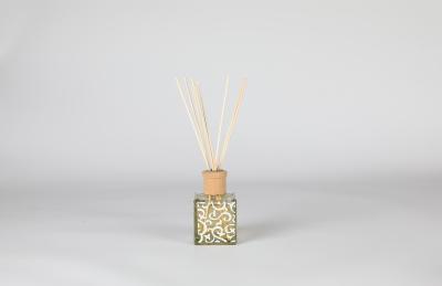 China KWS Aromatherapy Reed Diffuser , 200ml Essential Oil Room Diffuser for sale