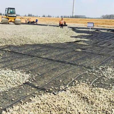 China Geogrid de plástico uniaxial El material de primer nivel para la construcción de carreteras en venta