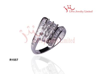中国 カップルのダイヤモンドは結婚およびギフトのための 925 の純銀製の滝リングを切りました 販売のため