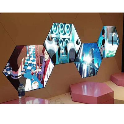 China Pantalla LED hexagonal de alta precisión, pantalla LED personalizada de gran carga en venta