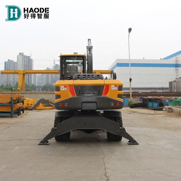 Quality Hydraulic Cylinder Retro Excavator Escavatore-EC Portable 7 Ton Wheel Excavator for sale