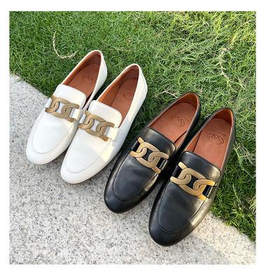 China Sapatos Loafer Clássicos Personalizados Com Pedaço Redondo Deslizante No Tipo de Fechamento à venda