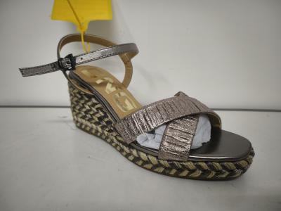 中国 Rubber Outsole Womens Pump Heels For Spring Summer Collection 販売のため