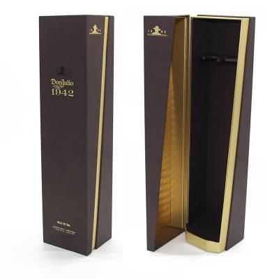 China Wine Cardboard Packaging Box , Magnetic Flap Gift Box CMYK Color Printing for sale