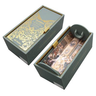 China Caja de Matt Green Rigid Luxury Cardboard para Champagne Whisky Liquor Set Packaging en venta