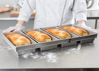 China RK Bakeware China Foodservice NSF Custom 680g 4 Strap Glazed Nonstick Bread Loaf Pan for sale