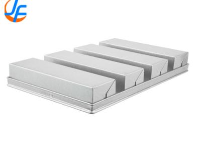 China RK Bakeware China Foodservice NSF 650g 4 Strap Glazed Aluminized Steel Pullman Bread Loaf Pan 13